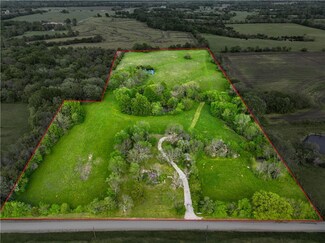 22611 S Cedar Rd, Pleasant Hill, MO 64080