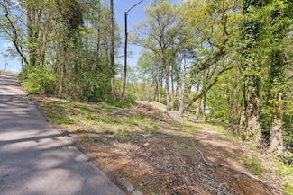 3977 Blanchard St, Chattanooga, TN 37411