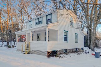 486 Franklin St, Reading, MA 01867