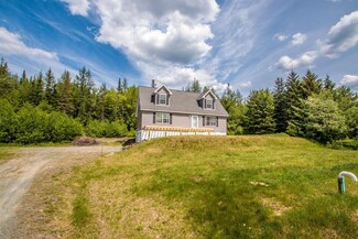 119 Colby Rd, Whitefield, NH 03598