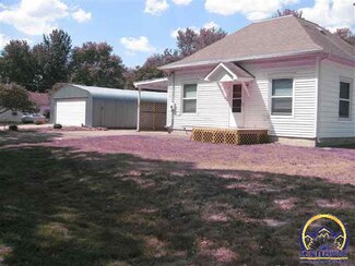 617 Prairie Ave, Maple Hill, KS 66507