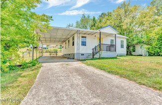 309 Carroll Dr, Harriman, TN 37748
