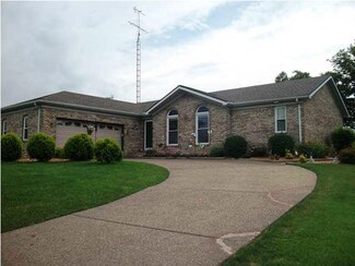 755 S Kasper Dr, Santa Claus, IN 47579