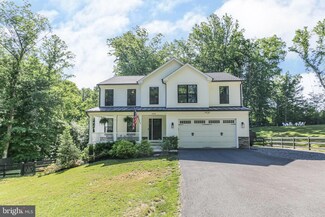 6681 Ginseng Ln, King George, VA 22485