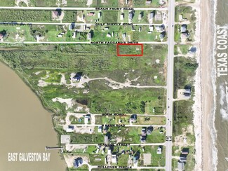 1023 N Faggard's Dr, Bolivar Peninsula, TX 77617