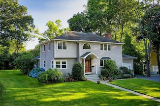 39 Wood Ave, Ardsley, NY 10502
