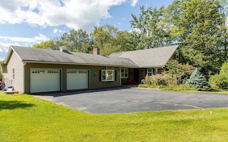 134 Wentworth Rd, Walpole, NH 03608