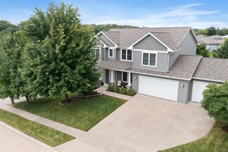 983 Meadowlark Dr, Iowa City, IA 52246