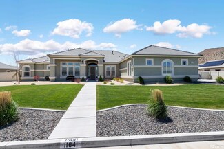 11641 Diamond Stream Dr, Sparks, NV 89441