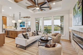 5300 175th St, Urbandale, IA 50263