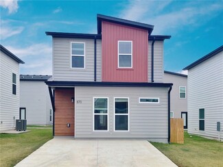 870 Tennessee Ave, Bentonville, AR 72713