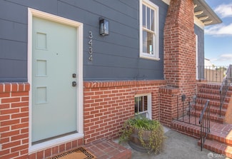 3434 Champion St, Oakland, CA 94602