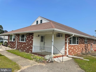122 Elmtowne Blvd, Hammonton, NJ 08037