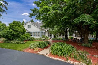 14350 Trask Bridge Rd, Durand, IL 61024