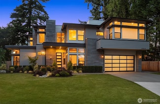 10810 SE 2nd St, Bellevue, WA 98004