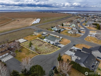 9561 Baseline 5 Rd SE, Moses Lake, WA 98837