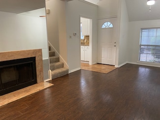 1440 Weiler Blvd, Fort Worth, TX 76112