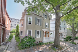 18 Sherman St Unit 4, Portland, ME 04101