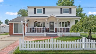 1 Twain Ave, Old Bridge, NJ 08857