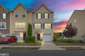 12 Candlestick Ln, Sicklerville, NJ 08081