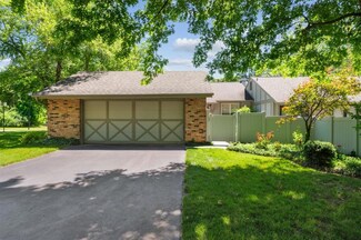 2114 Mason Lake Dr Unit 4A, Ballwin, MO 63011
