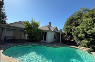 1300 Grover Dr, Modesto, CA 95351