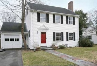 20 Hallron Rd, Newton Lower Falls, MA 02462