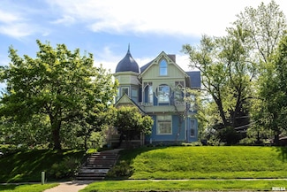 1703 20th St, Rock Island, IL 61201