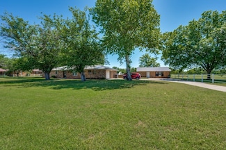 1747 Wranglers Retreat, Wichita Falls, TX 76310