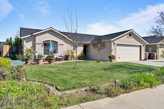 1838 Diamond Ave, Sanger, CA 93657