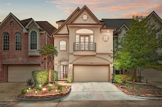 5345 Hidalgo St, Houston, TX 77056