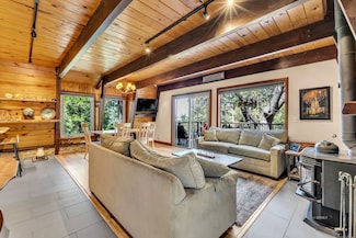 52380 Pine Ridge Rd, Idyllwild, CA 92549