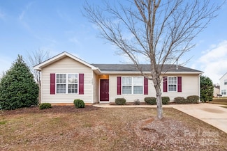 2903 Fairglen Rd, Charlotte, NC 28269