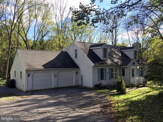 73 Mine Rd, Oley, PA 19547