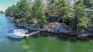 2 Mink, Hammond, NY 13646