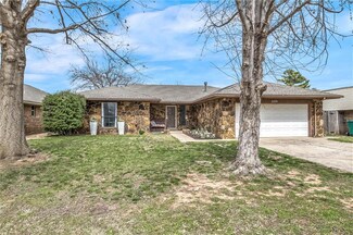 8305 NW 115th St, Oklahoma City, OK 73162