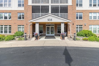 935 Ferndale St N Unit 210, Saint Paul, MN 55119