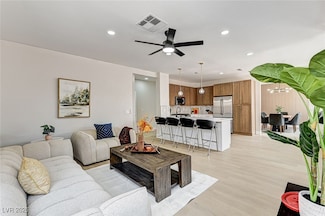 1001 Padre Island St, Las Vegas, NV 89128