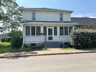 10 Church St, Middleburg, PA 17842