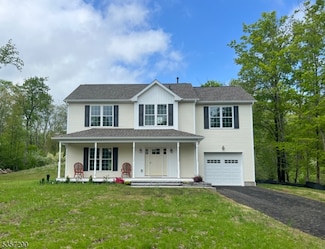 56 Anthony Rd, Glen Gardner, NJ 08826