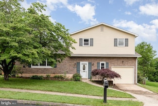 302 Iroquois Way, Mechanicsburg, PA 17050