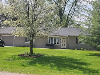21510 Remick Dr, Clinton Township, MI 48036