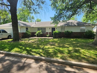 609 O St NW, Miami, OK 74354