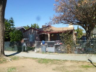 2311 5th St, Riverside, CA 92507