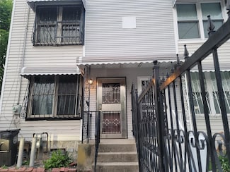 2813 W 30th St, Brooklyn, NY 11224