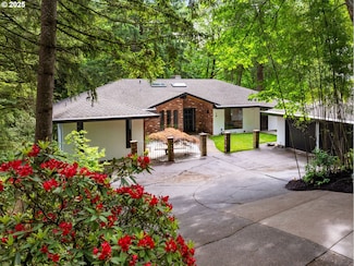 18 Monticello Dr, Lake Oswego, OR 97035