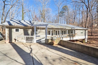6567 Tahiti Way, Flowery Branch, GA 30542