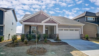 296 Providence Creek Dr, Fuquay-Varina, NC 27526