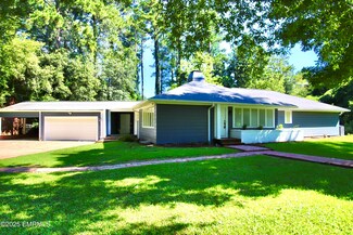 2034 39th St, Meridian, MS 39305
