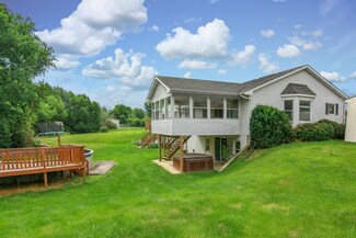 2550 N 4645th Rd Unit A, Somonauk, IL 60552